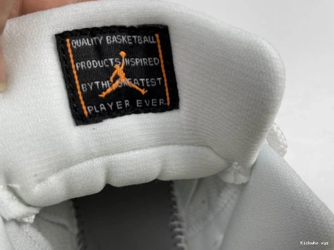 RETRO BRIGHT JORDAN AH7860-139 CITRUS AIR 11 LOW 0623